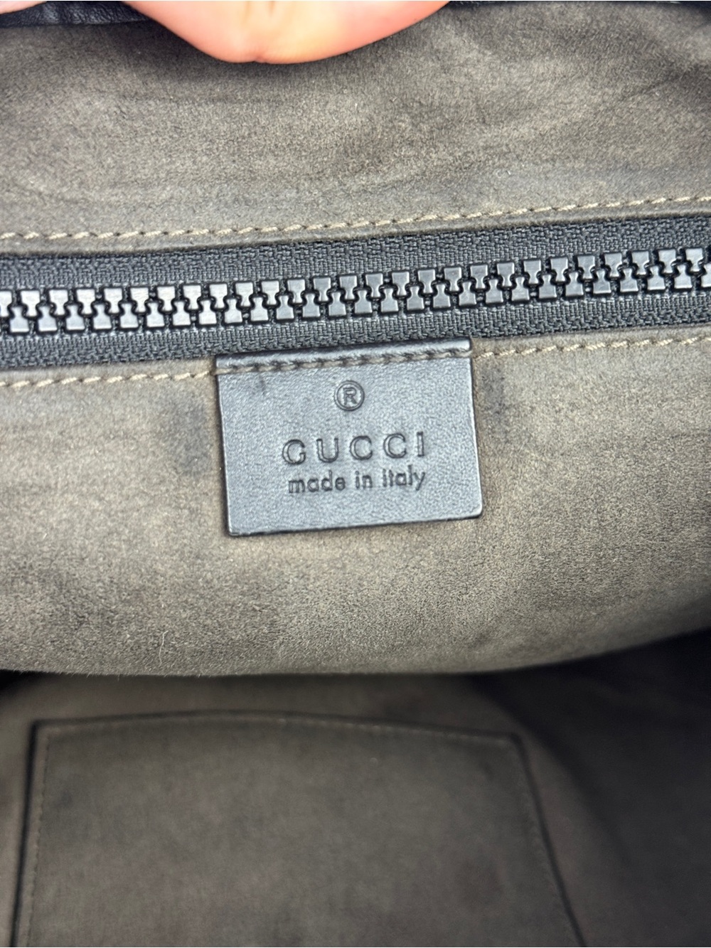 Gucci Black Leather & Beige GG Canvas Crossbody Messenger Bag - Picture 14 of 14